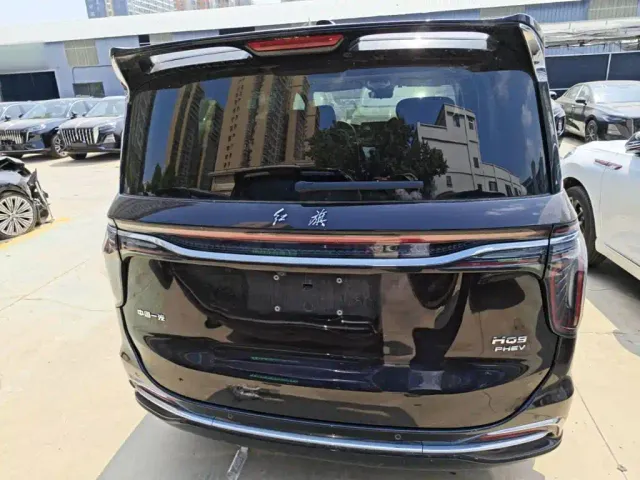 Hongqi HQ9 PHEV — Фото автомобиля 5