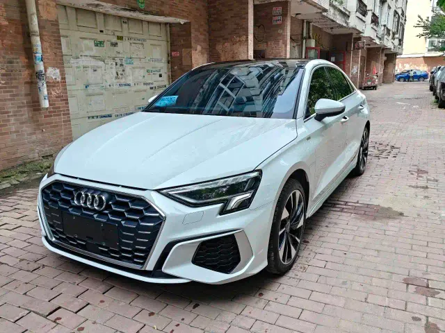 Фотография автомобиля — Audi A3