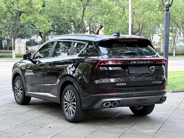 Jetour X70 Plus — Фото автомобиля 14