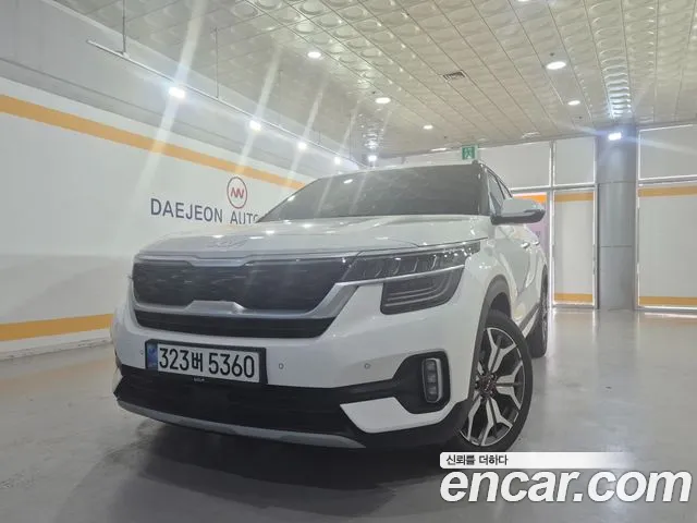 Kia Seltos Seltos Бензин 1.6 турбо 2WD — Фото автомобиля 2