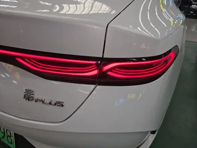 BYD Qin PLUS — Фото автомобиля 7