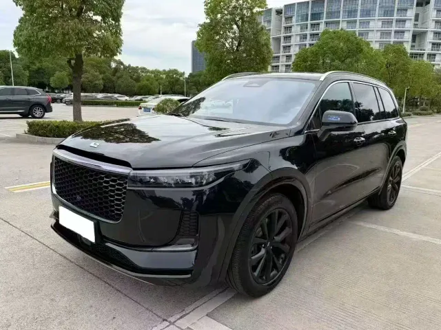 Фотография автомобиля — Li Auto ONE
