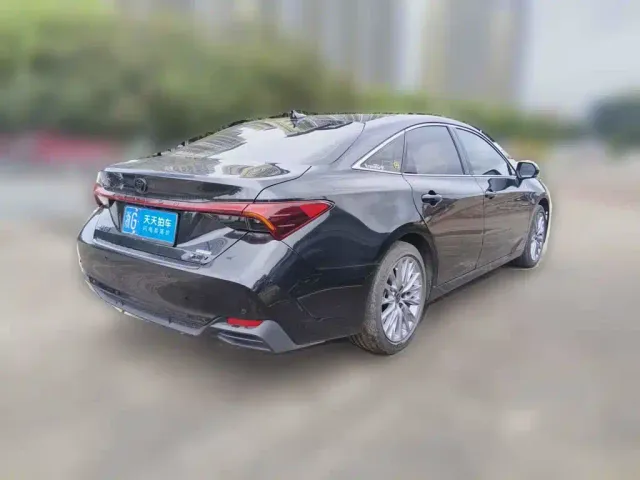 Toyota Avalon — Фото автомобиля 5