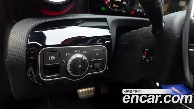 Mercedes-Benz A-Class W177 — Фото автомобиля 30