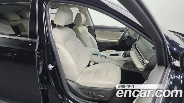 Hyundai Grandeur New — Фото автомобиля 17