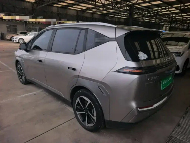 GAC Aion Y — Фото автомобиля 4