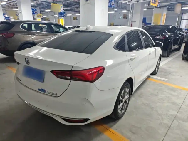 Buick Verano — Фото автомобиля 6