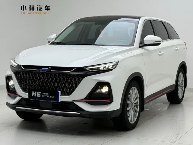 Фотография автомобиля — Changan X7 Plus