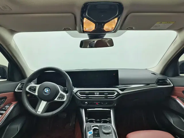 BMW i3 — Фото автомобиля 5