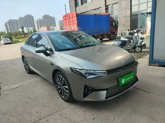 Xpeng P5 — Фото автомобиля 3