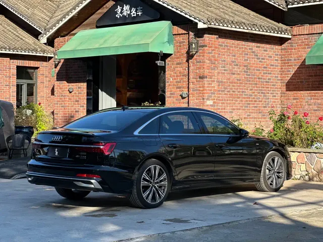 Audi A6L — Фото автомобиля 6