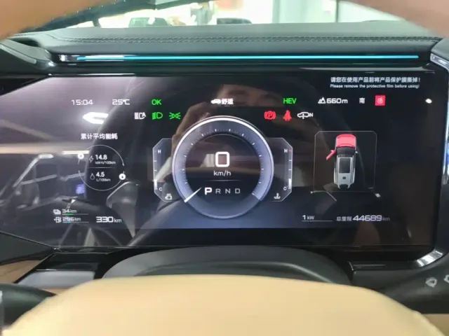 BYD FangChengBao Leopard 8 — Фото автомобиля 11