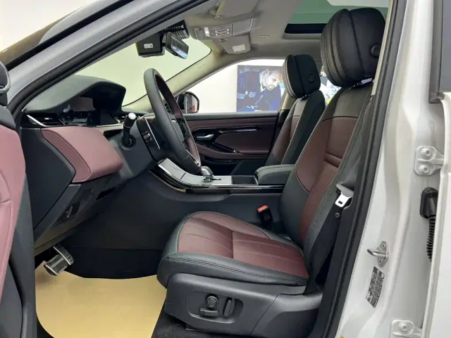 Land Rover Range Rover Evoque — Фото автомобиля 18