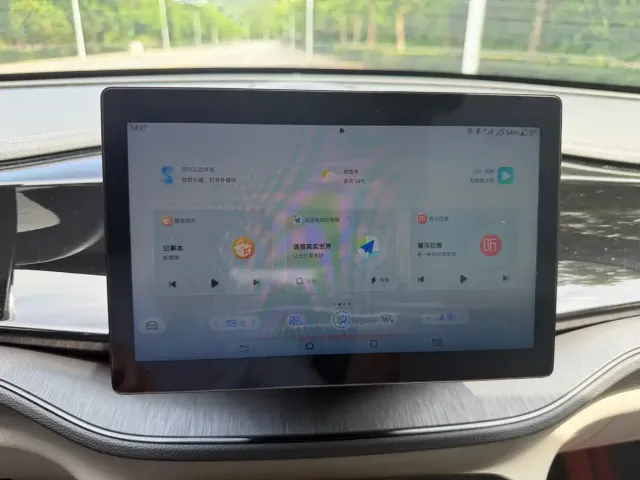 BYD Qin PLUS — Фото автомобиля 8
