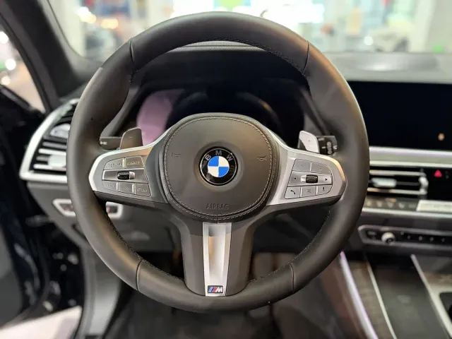 BMW X5 — Фото автомобиля 9