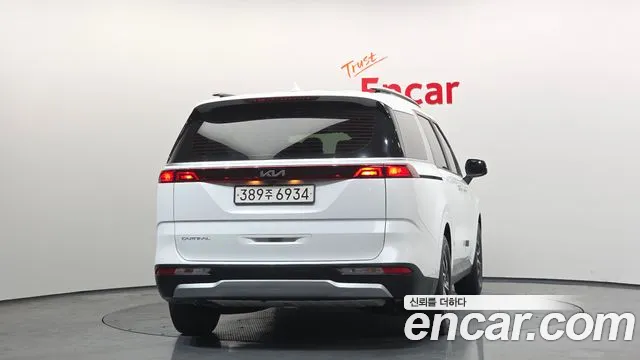 Kia Canival Carnival 4 поколение Дизель 9 мест Prestige — Фото автомобиля 4