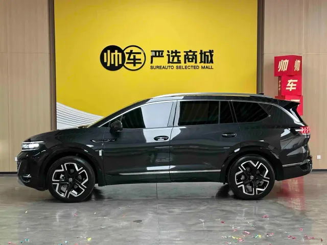 Volkswagen Volkswagen Talagon 2025 450TSI R-Line 6-Seater — Фото автомобиля 4