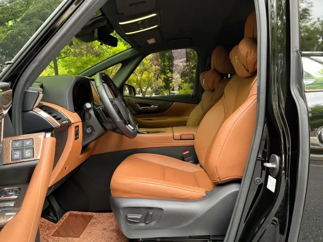 Toyota Alphard — Фото автомобиля 5