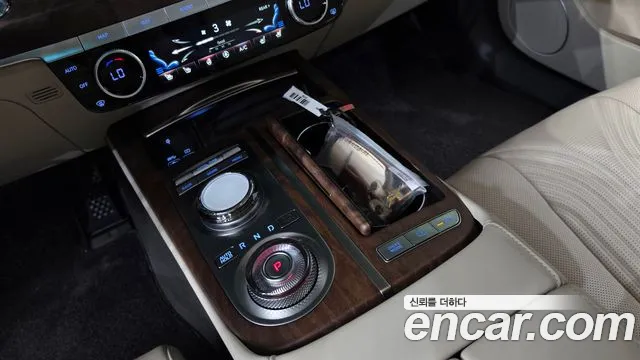 Genesis G80 Бензин 2.5 турбо AWD — Фото автомобиля 8