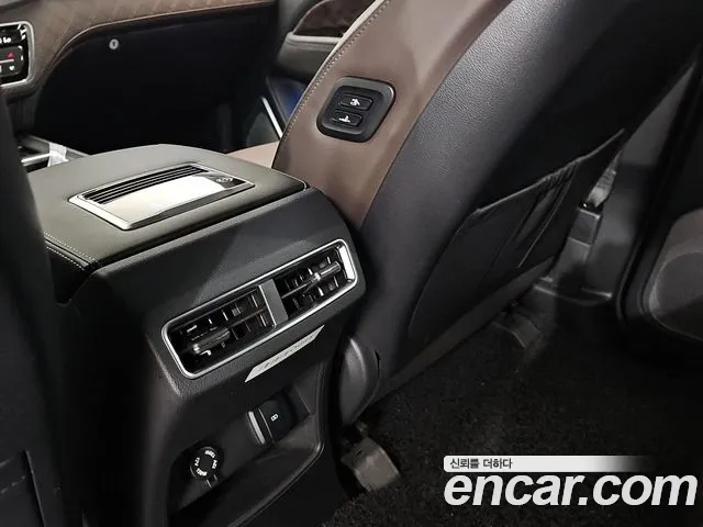 KG_Mobility_Ssangyong Rexton All Rexton Дизель 2.2 4WD — Фото автомобиля 17