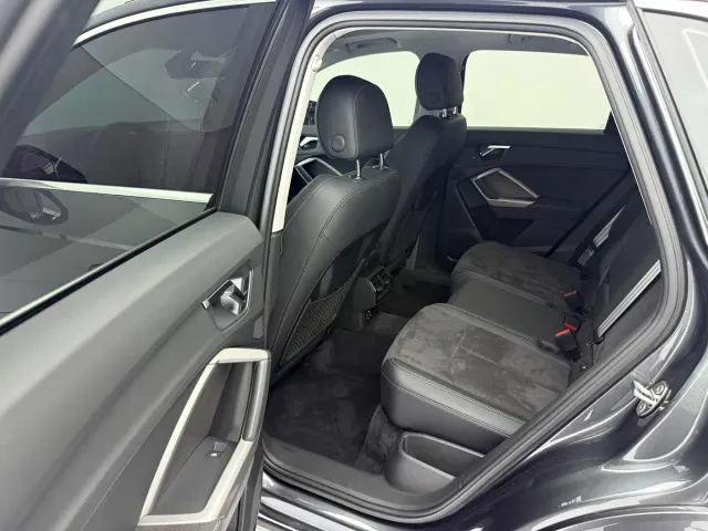 Audi Q3 — Фото автомобиля 15
