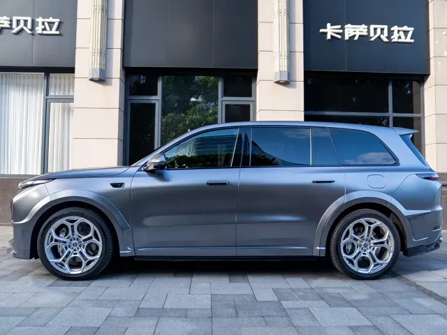 Li Auto L9 — Фото автомобиля 5