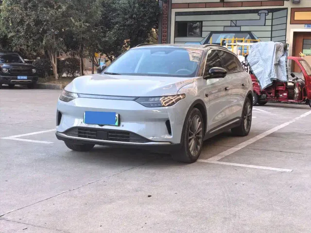 Фотография автомобиля — Leapmotor C11