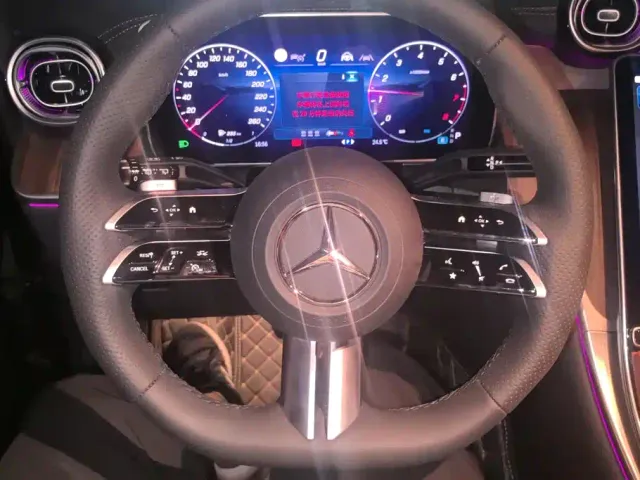 Mercedes-Benz GLC-Class — Фото автомобиля 15