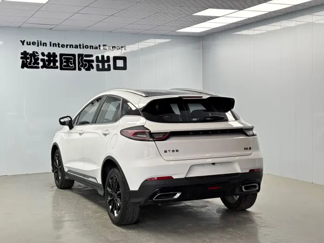 Geely Emgrand S — Фото автомобиля 9