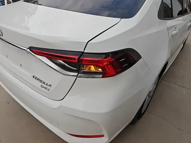 Toyota Corolla — Фото автомобиля 7