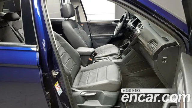 Volkswagen Tiguan — Фото автомобиля 10
