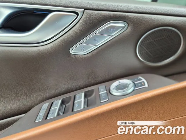 Genesis G80 Бензин 2.5 турбо AWD — Фото автомобиля 14