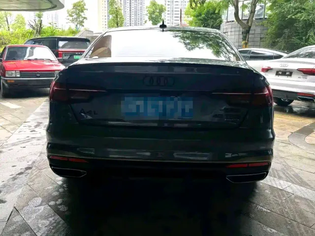 Audi A4L — Фото автомобиля 8