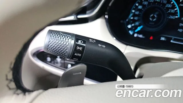 Genesis GV70 2.5T Бензин AWD — Фото автомобиля 26