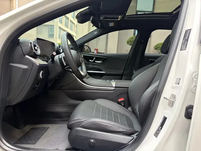 Mercedes-Benz C-Class — Фото автомобиля 5