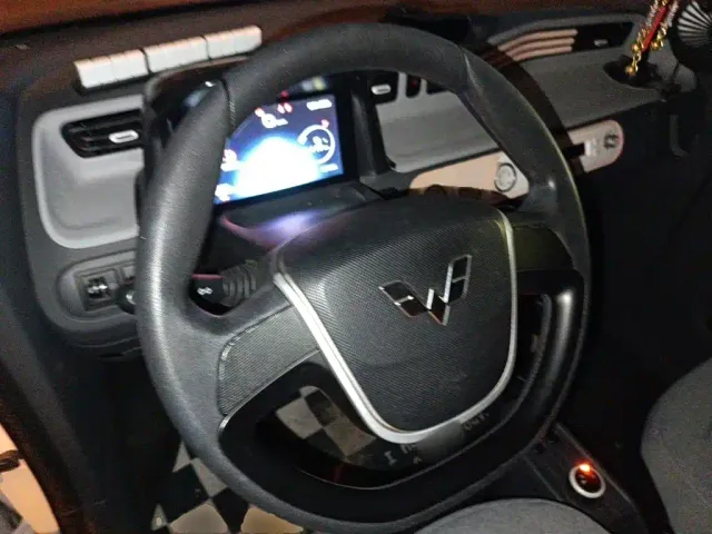 Wuling Hongguang Mini EV — Фото автомобиля 2