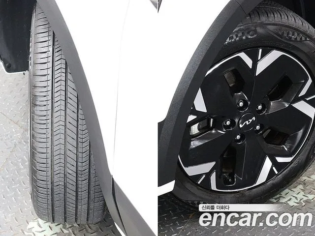 Kia Niro New — Фото автомобиля 20