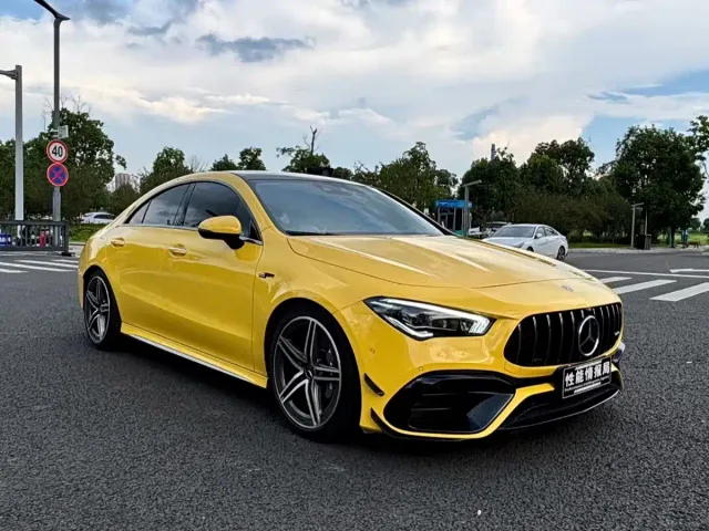 Mercedes-Benz Mercedes-Benz CLA AMG 2022 AMG CLA 45 4MATIC+ — Фото автомобиля 3