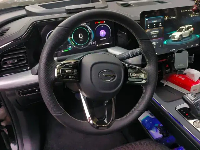GAC Trumpchi GS8 — Фото автомобиля 15