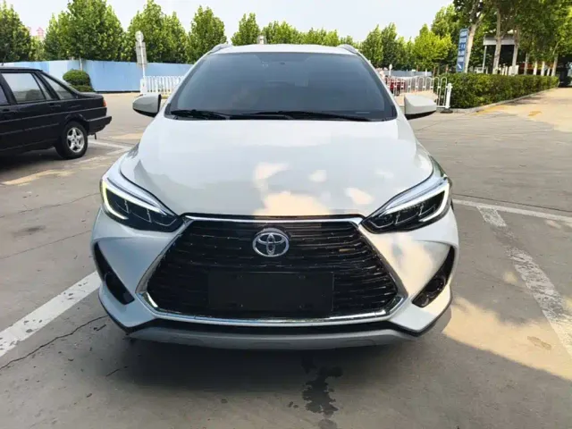 Toyota YARiS L Zhi Xuan — Фото автомобиля 2