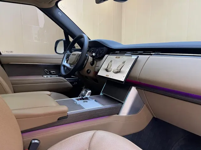 Land Rover Range Rover — Фото автомобиля 12
