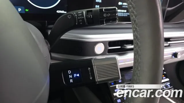 Hyundai Grandeur GN7 — Фото автомобиля 12