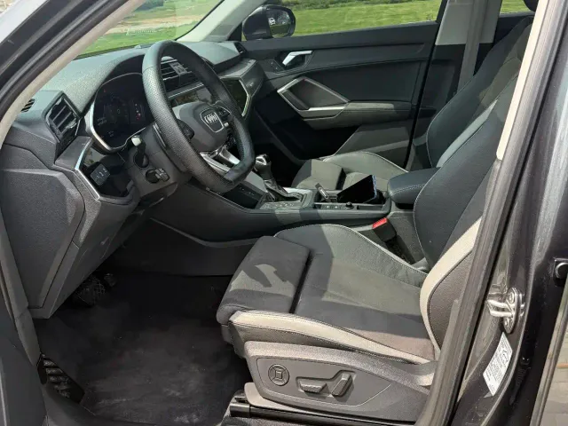 Audi Q3 — Фото автомобиля 15