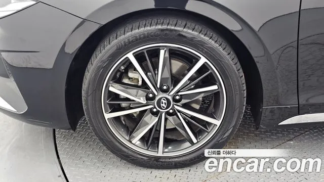 Hyundai Grandeur Новый Grandeur IG — Фото автомобиля 5