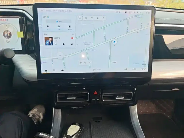 GAC Trumpchi GS8 — Фото автомобиля 12