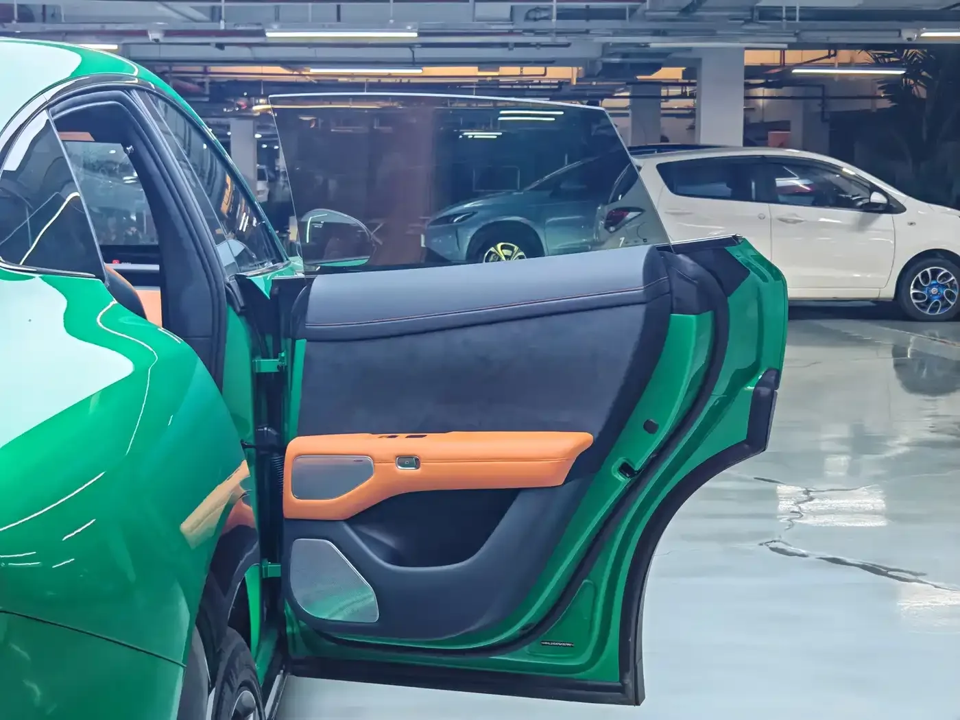 Xiaomi Auto Xiaomi YU7 2025 Ultra Long Range High Performance AWD Max Edition — Фото автомобиля 10