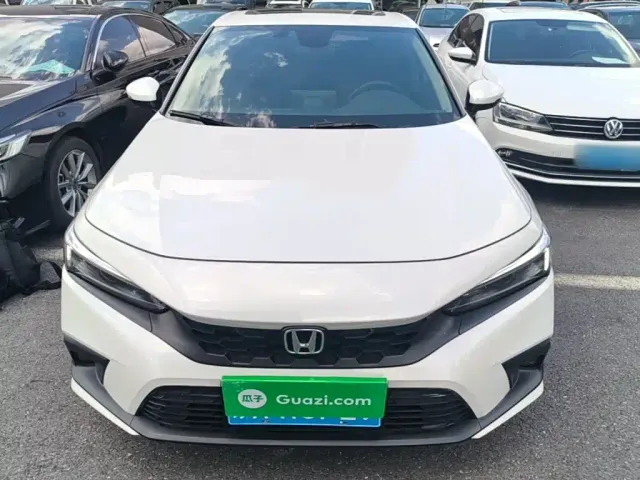 Honda Civic — Фото автомобиля 2