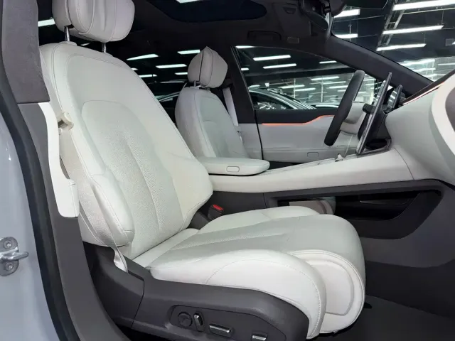 NIO NIO ET7 2022 75kWh — Фото автомобиля 10