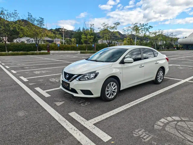 Фотография автомобиля — Nissan Sylphy