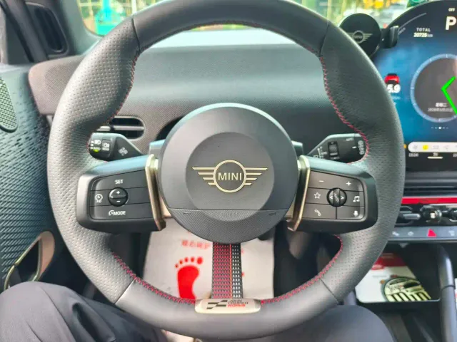 MINI Cooper — Фото автомобиля 14